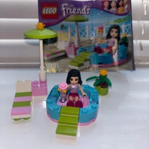 LEGO Friends 3931 Emma’s Splash Pool