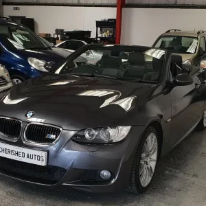 BMW 320i M Sport Convertible - Image 3