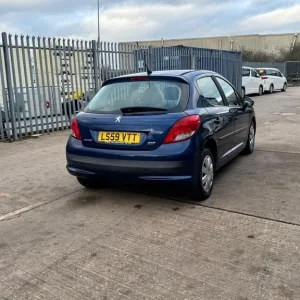 2009 Peugeot 207 1.6 HDi S Euro 4 5-door Hatchback Diesel Manual - Image 7