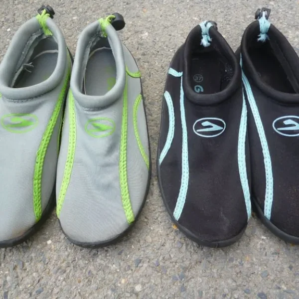 Aqua Shoes