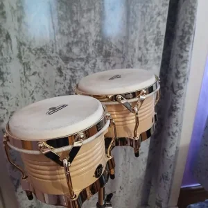 Bongos LP Matador with Pearl stand - Image 4