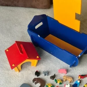 Noah's Ark and Animals Wooden Toy Set - Image 2