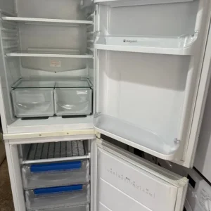 Hotpoint Fridge Freezer - Image 4