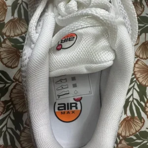 Nike Air Max UK size 7 - Image 4