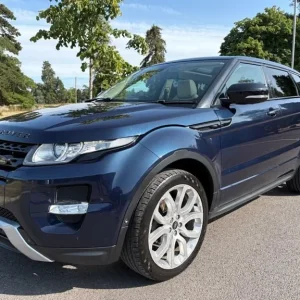 2013 Land Rover Evoque SD4 Dynamic Lux Estate with Glass Roof - Image 7