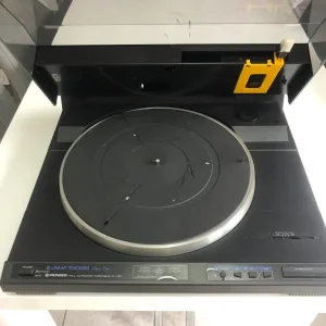 Pioneer PL-L50 Stereo Turntable - Image 5