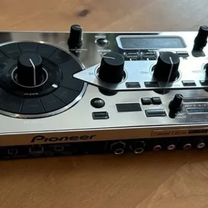 Pioneer DJ RMX-1000 Limited Platinum Edition - Image 3