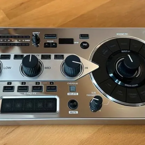 Pioneer DJ RMX-1000 Limited Platinum Edition