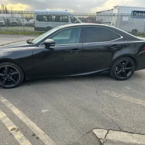 2016 Lexus IS 300h Sport 4dr Hybrid Auto - Image 4