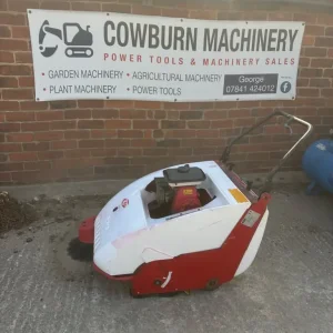 Brava 600 HT/1 Petrol Floor Sweeper