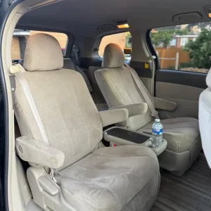 2007 Toyota Estima Hybrid 7-seater - Image 7
