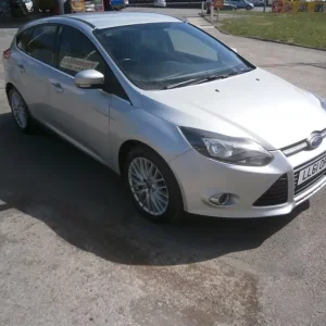 2011 Ford Focus 1.6 Zetec 5-door Hatchback Manual - Image 2