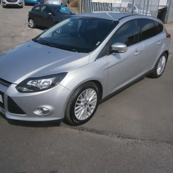 2011 Ford Focus 1.6 Zetec 5-door Hatchback Manual