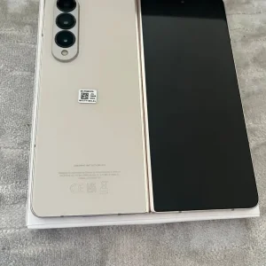 Samsung Galaxy Z Fold 4 5G 256GB or 512GB unlocked with warranty