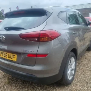 2018 Hyundai Tucson 1.6 GDi SE Nav Estate - Image 5