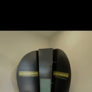 Vita Liberata Spray Tan Extractor Booth - Image 2