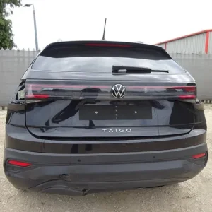2024 VW Taigo Match TSI – Front, side, rear damage – starts and drives – salvage repairable - Image 2