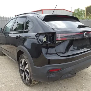 2024 VW Taigo Match TSI – Front, side, rear damage – starts and drives – salvage repairable - Image 3