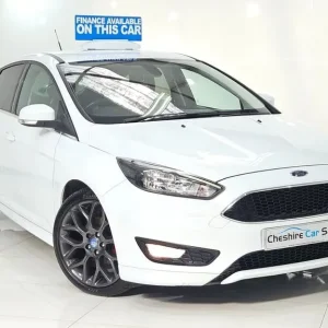 2015 Ford Focus 1.0T EcoBoost Zetec S 5-door Hatchback - Image 3