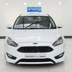 2015 Ford Focus 1.0T EcoBoost Zetec S 5-door Hatchback - Image 7
