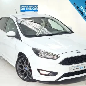 2015 Ford Focus 1.0T EcoBoost Zetec S 5-door Hatchback