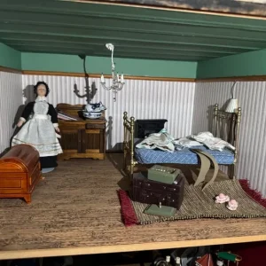 Doll Houses - Image 7