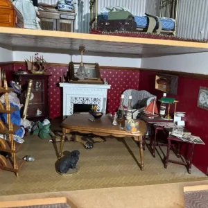 Doll Houses - Image 8