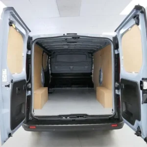 72 Plate Renault Trafic 30 Long Wheelbase Sport Edition - Image 4