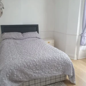 1 bedroom furnished flat