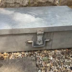 Metal storage box