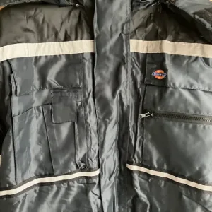 DICKIES OVERALLS SIZE M - Image 2