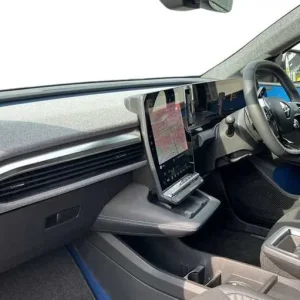 2025 Renault Scenic E-Tech Long Range Electric Estate - Image 2