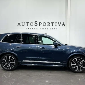 2022 Volvo XC90 T8 Recharge 4WD SUV - Image 6