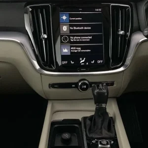 2018 Volvo V60 2.0 D4 Momentum Pro 5dr Auto Estate - Image 7