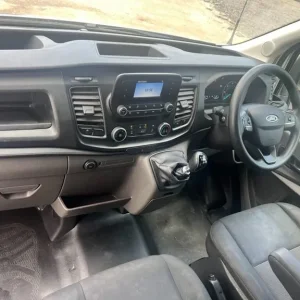 2021 Ford Transit 350 Luton Van Diesel Manual - Image 8