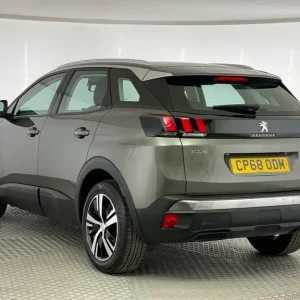 2019 Peugeot 3008 1.5 BlueHDi Active 5dr Estate Diesel Manual - Image 5