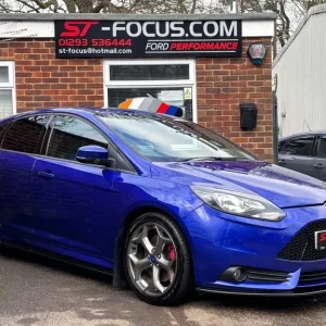 2013 Ford Focus 2.0T ST-2 5-door, 31k miles, low miles, full service history - Image 2