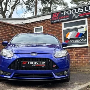 2013 Ford Focus 2.0T ST-2 5-door, 31k miles, low miles, full service history - Image 3