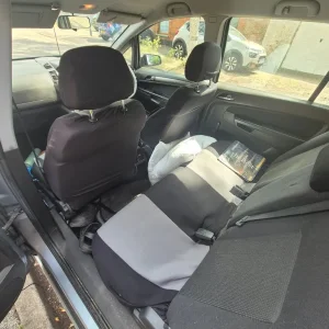 Vauxhall Zafira MPV 2007 manual 5-door - Image 4