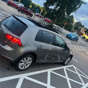 Volkswagen Golf 1.6 Blue Motion 2013 Manual 5-door - Image 7