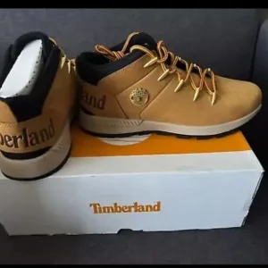 Timberland Brown Boots size 8