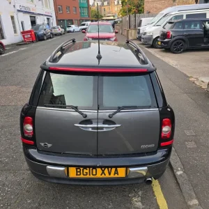 2010 Mini Clubman Estate Manual - Image 3