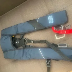 2 new Navy Seago automatic inflatable lifejackets (never used)
