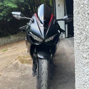 2019 Honda CBR1000RR Fireblade with Quickshifter and Racefit Slip-ons - Image 8