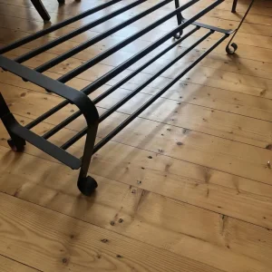 Metal shoe rack with two shelves - Image 3