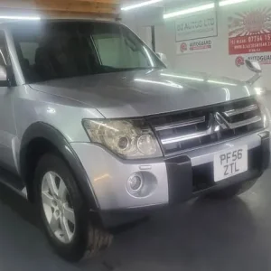 Mitsubishi Pajero 3.8 V6 4WD Automatic 3-Door Silver – Fresh Japanese Import 2007 - Image 2
