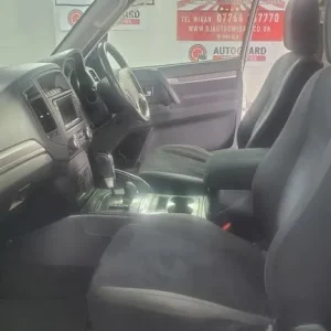 Mitsubishi Pajero 3.8 V6 4WD Automatic 3-Door Silver – Fresh Japanese Import 2007 - Image 8