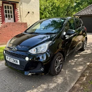 2017 Hyundai i10 Premium Hatchback - Image 2