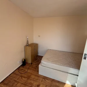 Double Room Available – Female Preferred - Image 2