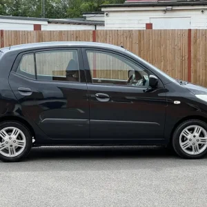 Hyundai i10 2009 - Image 2